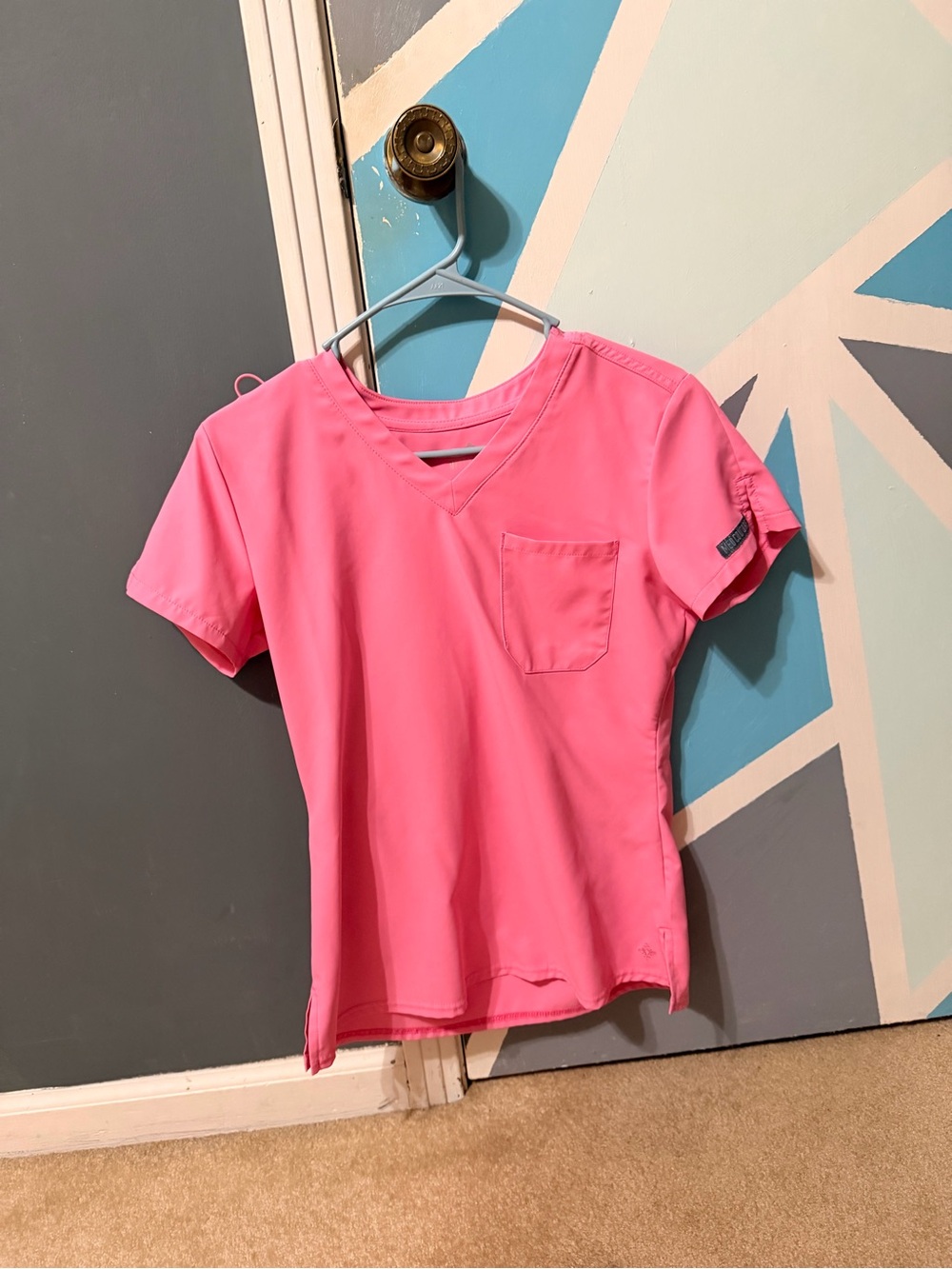 Women's Pink V-Neck Pocket Scrub Set